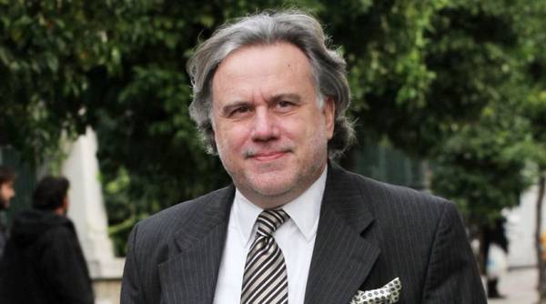 Κατρούγκαλος και Στρατούλης αποφάσισαν την κατάργηση της πολιτικής επιστράτευσης