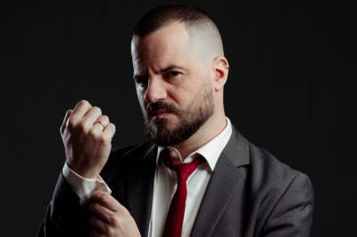 Ο γνωστός κωμικός Mikeius την Καλαμάτα