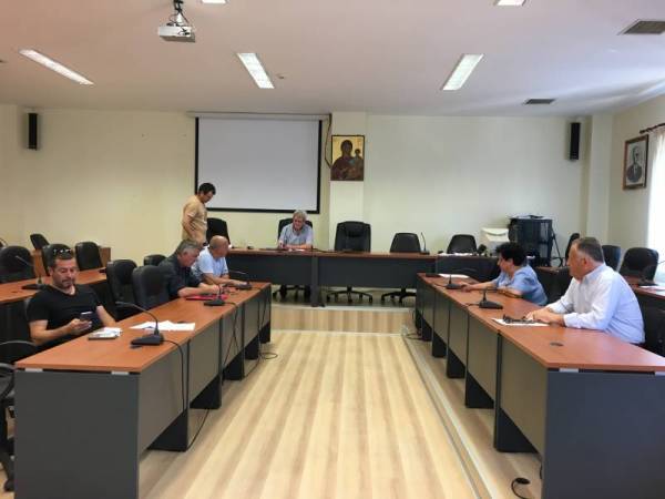 Εγκρίσεις πρακτικών στην Οικονομική Επιτροπή Τριφυλίας