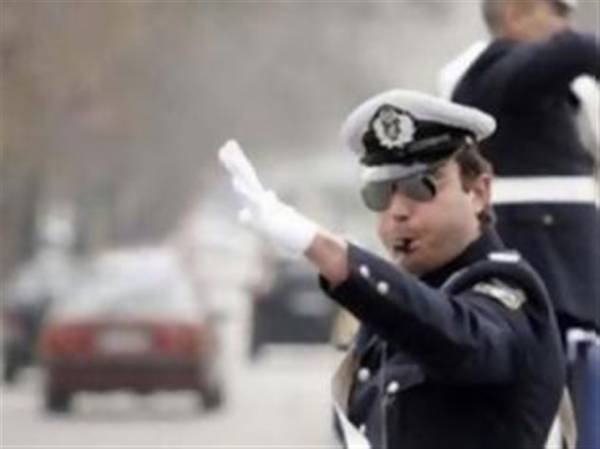 50 ανασφάλιστα οχήματα έγραψε η Τροχαία Καλαμάτας