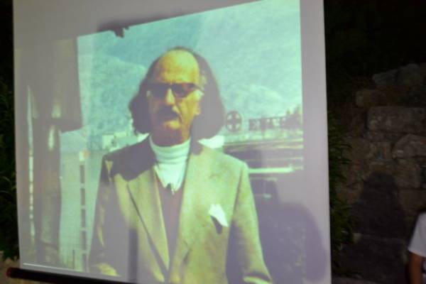 Αφιέρωμα στον ποιητή Μιχάλη Κατσάρο