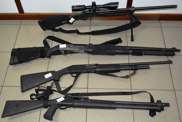 Βρέθηκαν και κατασχέθηκαν όπλα σε σπίτι στο Μυστρά