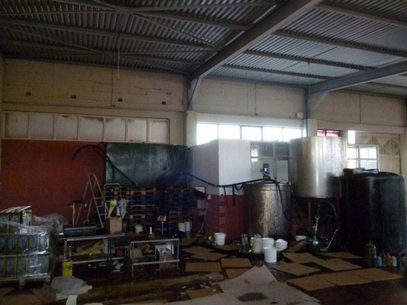 Εταιρεία νόθευε λάδι και το διέθετε ως έξτρα παρθένο (βίντεο)