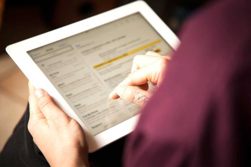 Social Media: Φωτογραφίες που δεν πρέπει να «ανεβαίνουν» στους λογαριασμούς