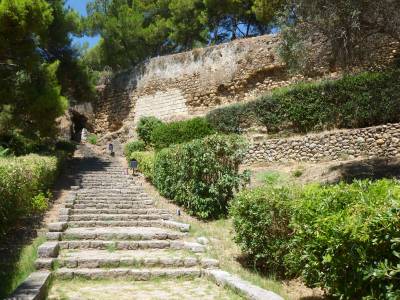 Ο θάνατος του Γουλιέλμου και η εξασθένηση των Φράγκων στο πριγκιπάτο του Μοριά