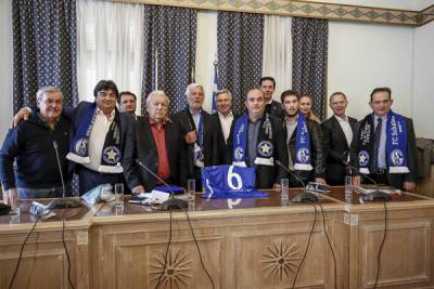 Δωρεά της Σάλκε σε μαθητές των ειδικών σχολείων στην Τρίπολη