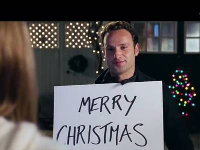 Οι πιο αγαπημένες κλασικές Χριστουγεννιάτικες ταινίες (βίντεο)