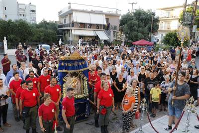 Καλαμάτα: Υποδέχτηκαν την εικόνα από τη Δήμιοβα (βίντεο)