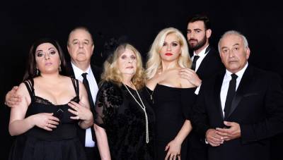 «Μπαμπά μην ξαναπεθάνεις Παρασκευή» τον Αύγουστο στην Καλαμάτα