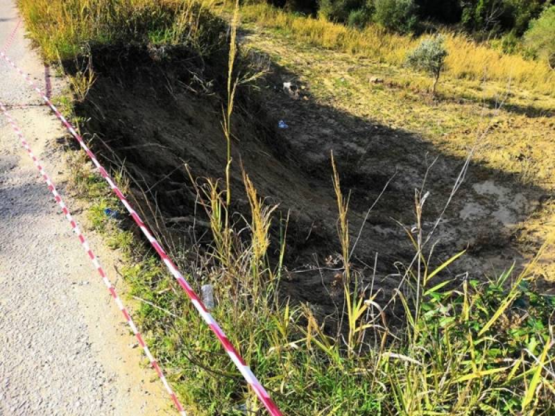 Καθίζηση στο δρόμο Βάλτα - Γαργαλιάνοι