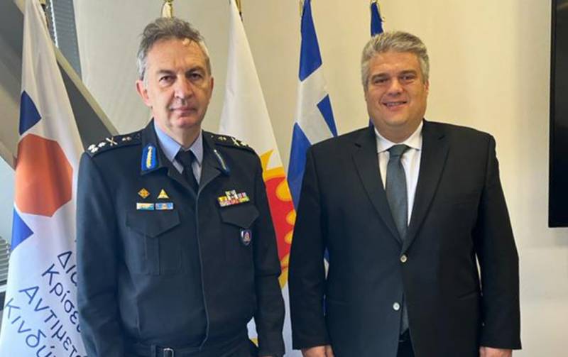 Συνάντηση Χρυσομάλλη με Πουρνάρα για την αντιπυρική προστασία