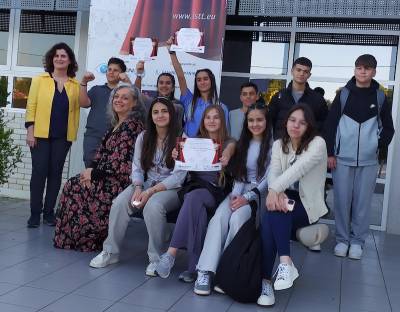 Τρία βραβεία για τον όμιλο δημιουργικής έκφρασης των Εκπαιδευτηρίων Μπουγά