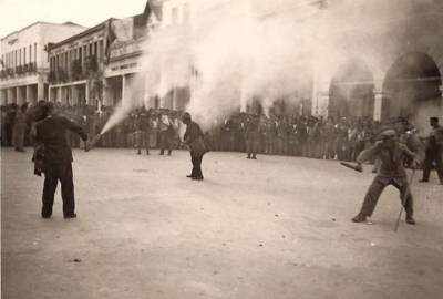 Σαϊτοπόλεμος στην παλιά Καλαμάτα
