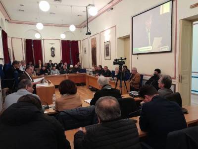 Την Τρίτη συνεδριάζει το Δημοτικό Συμβούλιο Καλαμάτας