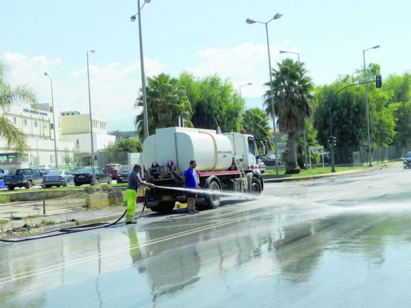 Απομάκρυνση της λάσπης