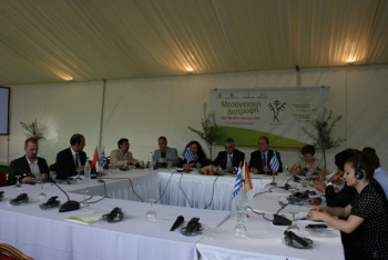 Υπογράφτηκε στην Κορώνη πρωτόκολλο συνεργασίας για τη μεσογειακή διατροφή