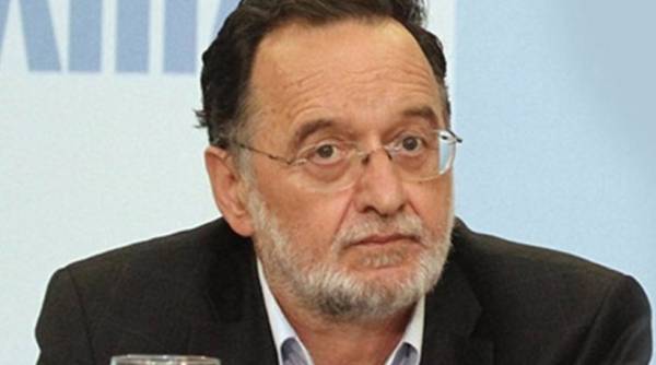 Λαφαζάνης: Απορρίπτουμε σενάρια «συναίνεσης» και «κυβερνήσεων εθνικής σωτηρίας»