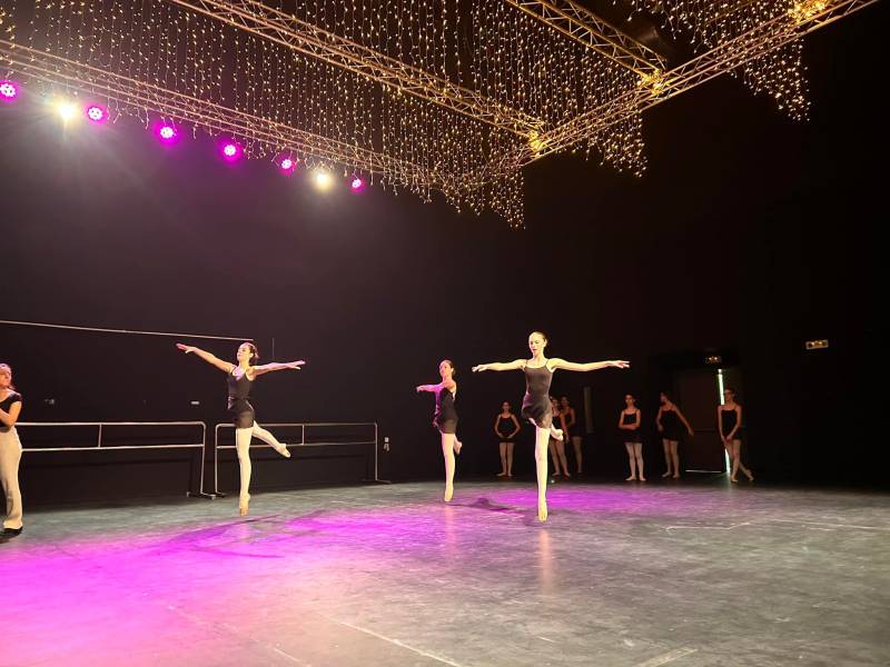 Ανοιχτά μαθήματα από τη Δημοτική Σχολή Χορού