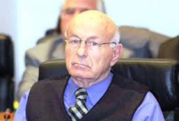 Πέθανε ο καθηγητής Δημήτρης Τριχόπουλος