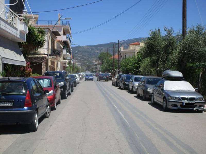 Καλαμάτα: Χωρίς προβλήματα έως τώρα οι μονοδρομήσεις σε Αύρας και Μεσογείων