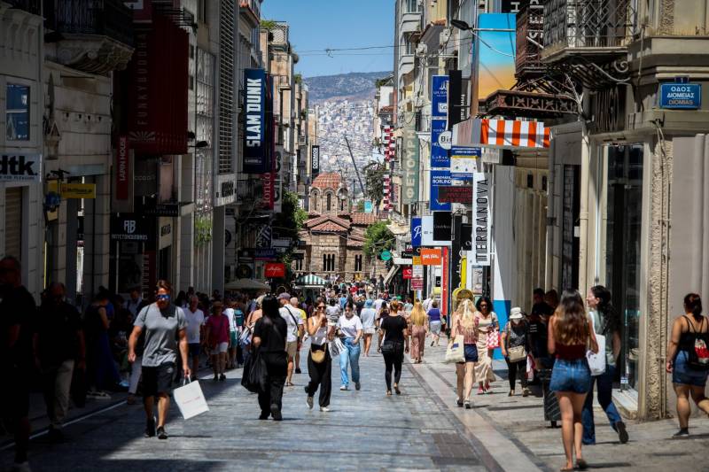 Έρευνα ΕΣΕΕ: «Χάθηκε το στοίχημα των θερινών εκπτώσεων»