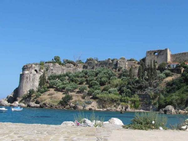 Προγραμματική σύμβαση για προστασία Κάστρου Κορώνης