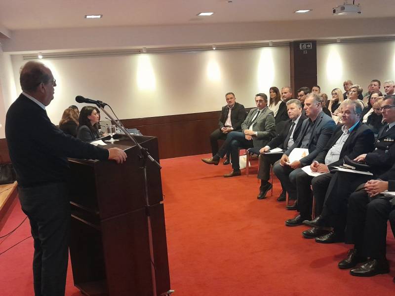 Παρουσίαση στατιστικών για τον τουρισμό: Κυρίαρχος ο ρόλος του Aεροδρομίου Καλαμάτας (βίντεο)