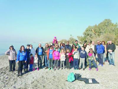 Καθάρισαν την παραλία Καλαμάτας