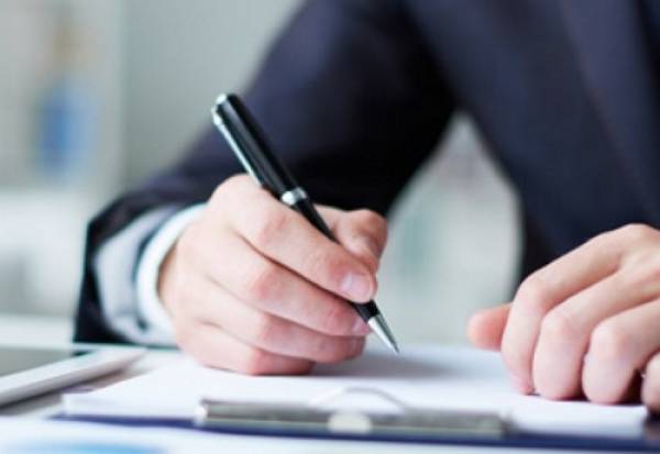 Καλοί οι υποψήφιοι, αλλά περιμένουμε και τα προγράμματα...