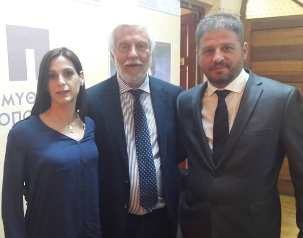 Υποψηφίους στην Κορινθία παρουσίασε ο Τατούλης