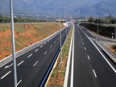 Πλάνο για το μέλλον και όχι κορδέλες από το παρελθόν