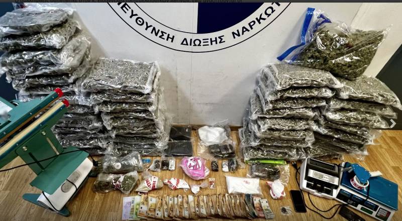 Διακινούσαν "ροζ" κοκαΐνη στην Αττική - Σύλληψη 30χρονου - Αναζητούνται συνεργοί