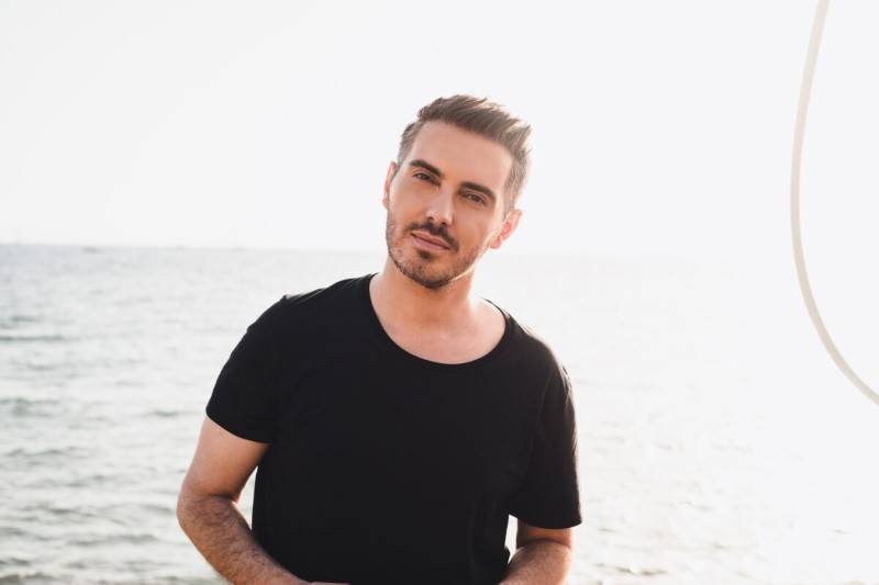 Κερδίστε προσκλήσεις για τη συναυλία του Μιχ. Χατζηγιάννη (ΝΙΚΗΤΕΣ)