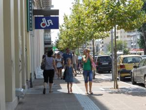 Αυξήθηκε τον Αύγουστο η αγοραστική κίνηση