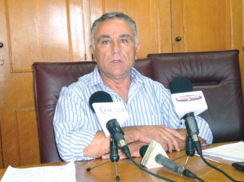 "Η μεταφορά των μαθητών ανήκει στους δήμους" υπενθυμίζει ο Αλευράς