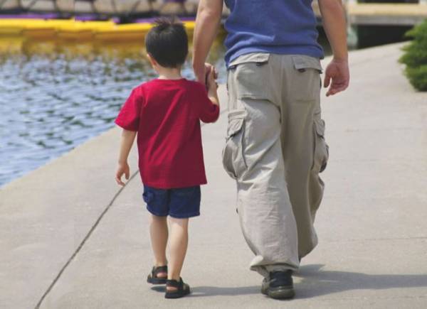 Υπάρχει ζωή χωρίς το κράτος - πατερούλη;