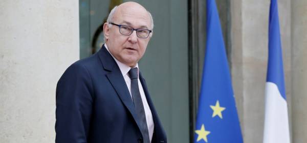 Μισέλ Σαπέν: &quot;Χαιρετίζω το θάρρος του Αλέξη Τσίπρα για την επίτευξη της συμφωνίας&quot;