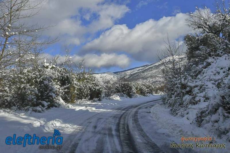 Χιόνια στον Ταΰγετο, κλειστή η παλιά εθνική Καλαμάτας - Σπάρτης