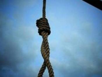 Κρεμασμένη σε ελιά γυναίκα στην Κυπαρισσία