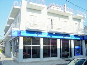 Αθώος ο πρώην διευθυντής της Εμπορικής Φιλιατρών