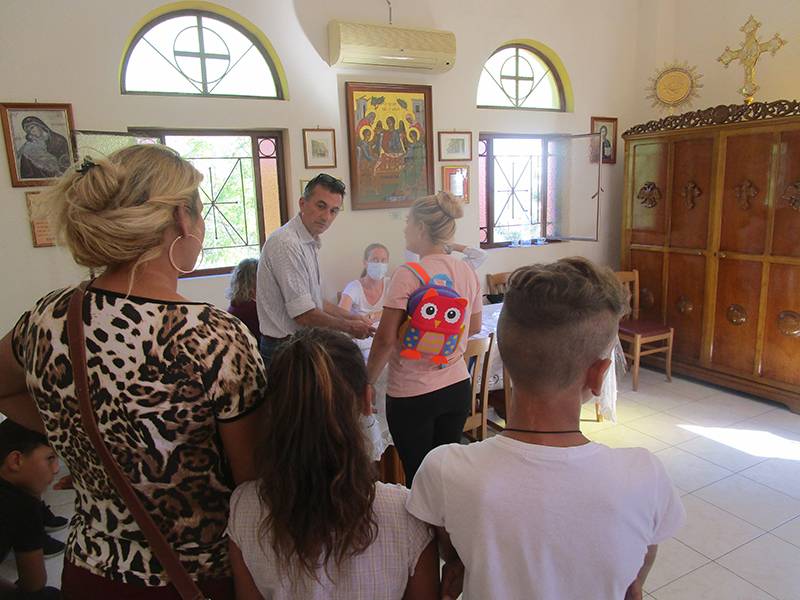 Καλαμάτα: Εμβολιασμός παιδιών Ρομά στην Αγία Τριάδα (βίντεο)