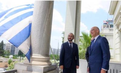 Δένδιας: Η αναθεωρητική συμπεριφορά της Τουρκίας αποσταθεροποιεί ευρύτερες περιοχές