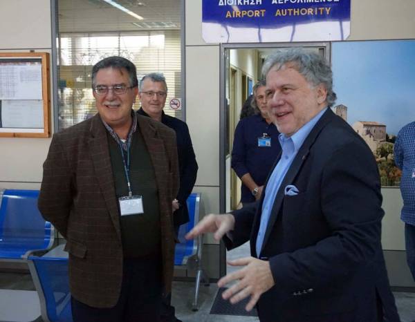 Κατρούγκαλος: &quot;Στο ελληνικό δημόσιο παραμένει το αεροδρόμιο Καλαμάτας&quot;