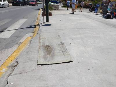 Επικίνδυνη λαμαρίνα...