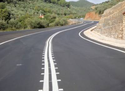 Υποσχέσεις για τη βελτίωση του δρόμου της Μάνης (βίντεο)