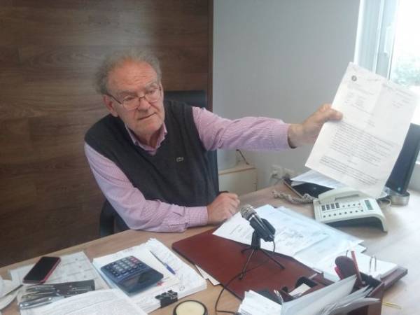 Ο Μπασάκος διαψεύδει κλείσιμο των χειρουργείων στην Κυπαρισσία