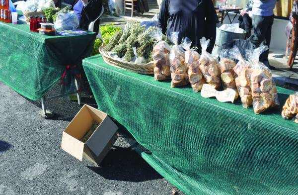 Αγορά τοπικών προϊόντων στην Αρτεμισία