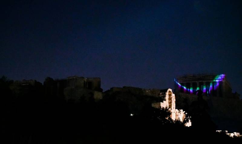 Για μία ώρα έσβησαν τα φώτα για την Ώρα της Γης