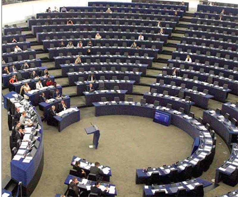 Αναγκαία μια ισχυρή ευρωπαϊκή κυβέρνηση