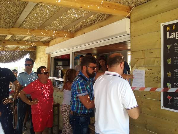 Σφράγισμα τριών καντινών στην παραλία του Λαγκούβαρδου